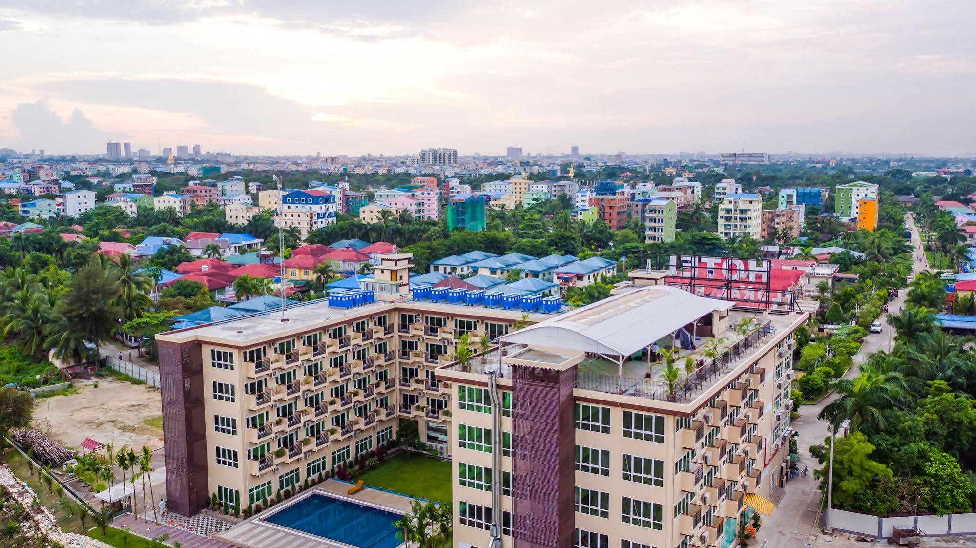 Hotel Sincere Smile Rangun Zewnętrze zdjęcie