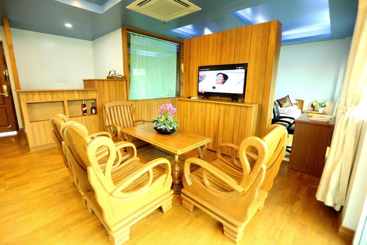 Hotel Sincere Smile Rangun Zewnętrze zdjęcie