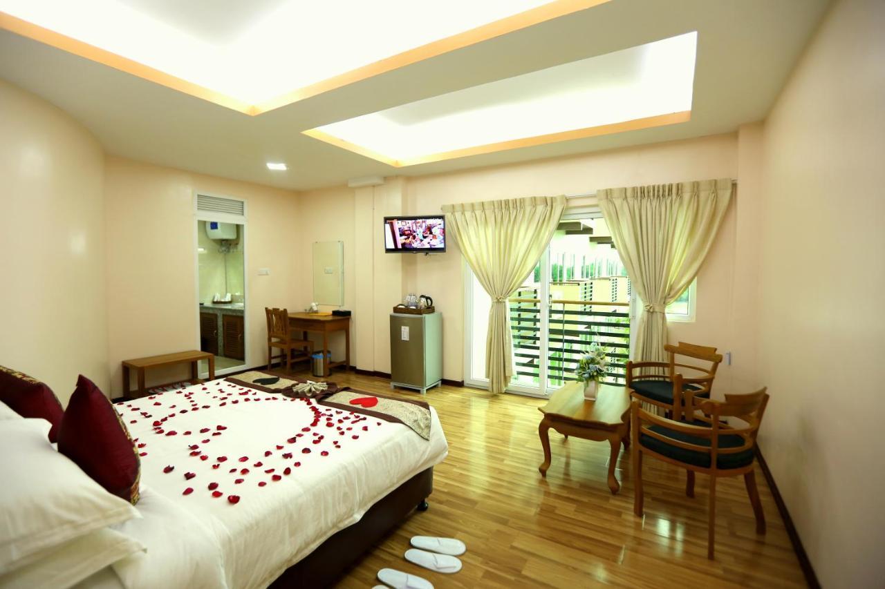 Hotel Sincere Smile Rangun Zewnętrze zdjęcie