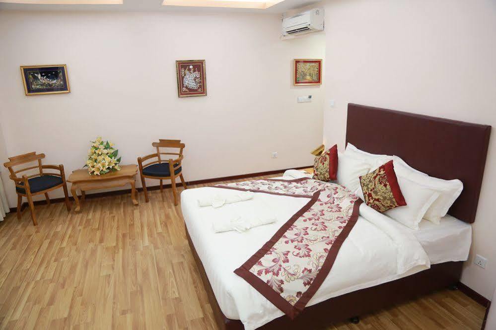 Hotel Sincere Smile Rangun Zewnętrze zdjęcie